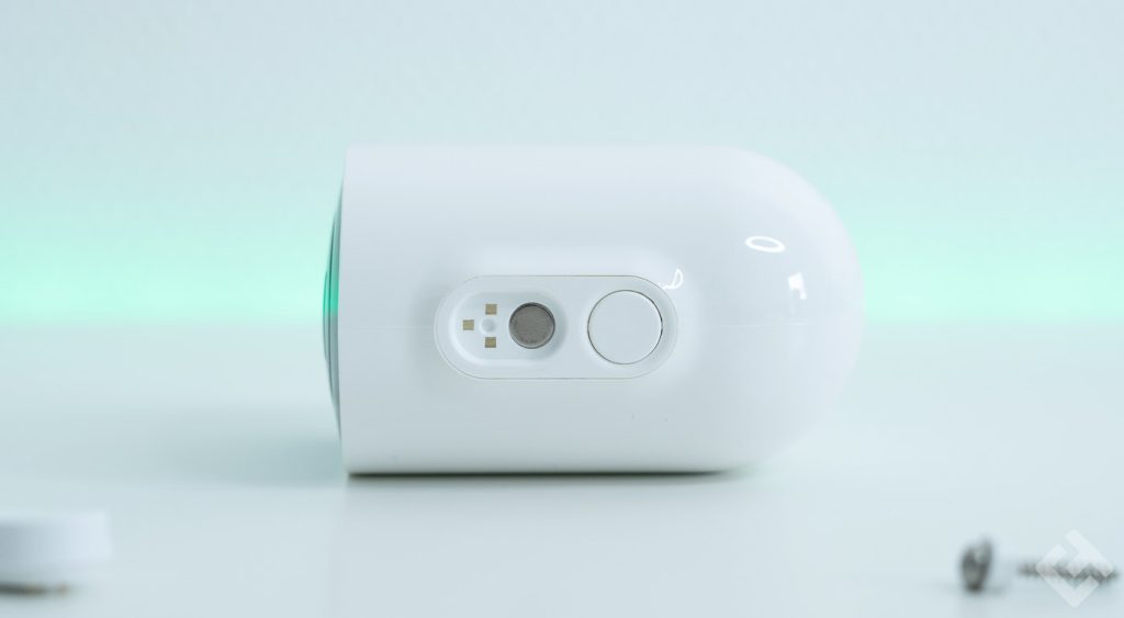 ports de charge de la arlo pro 4