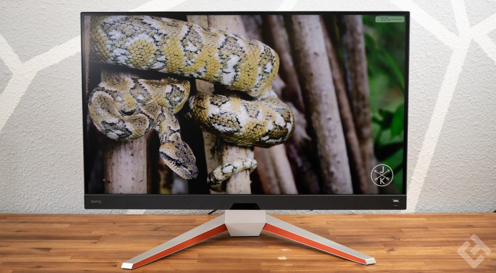 Test BenQ Mobiuz EX320U