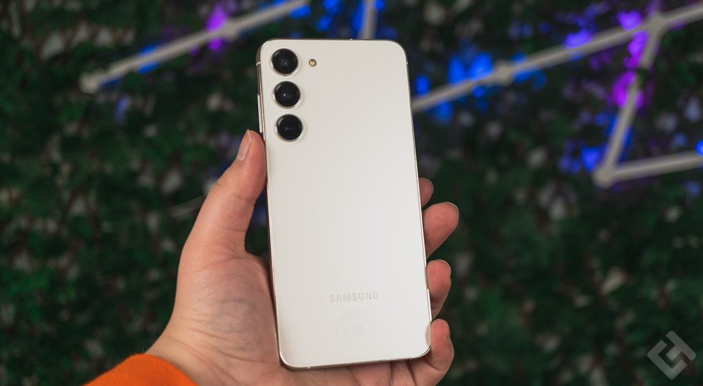 Dos du Samsung Galaxy S23 Plus